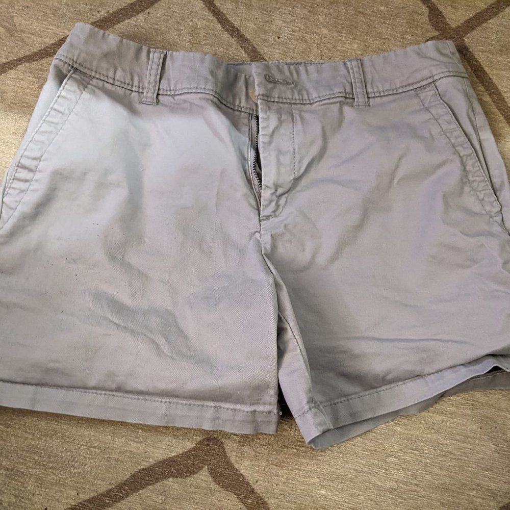 Liz Claiborne Gray Shorts, Size 4
